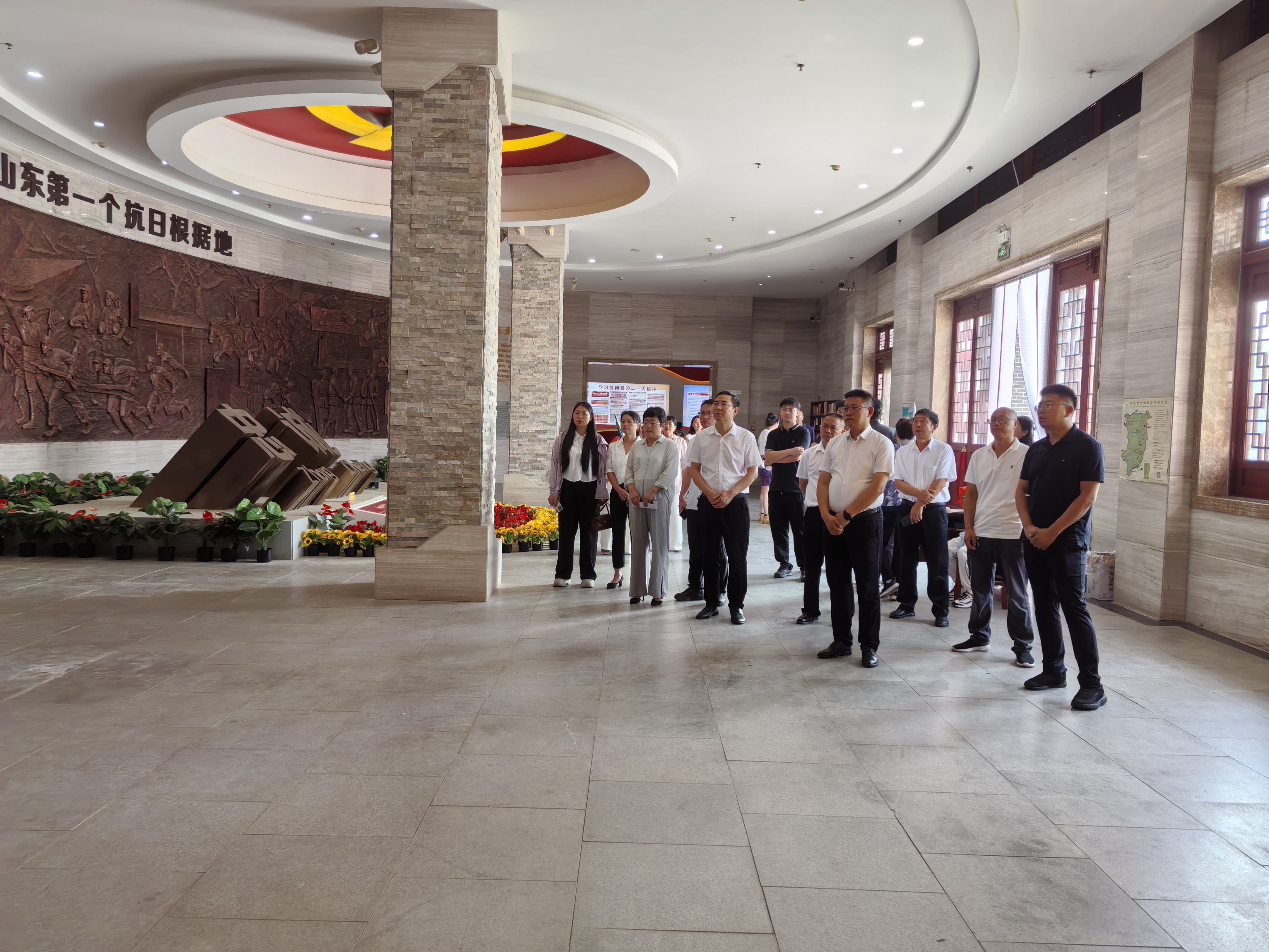 9月11日，重庆市秀山县溶溪镇党员干部到冀鲁边区革命纪念园参观学习.jpg